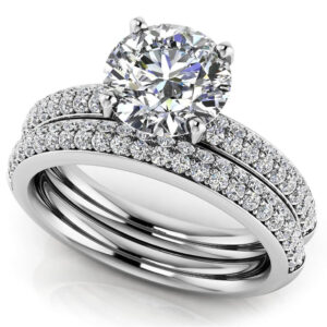 Dazzling Four Row Diamond Engagement Ring Set