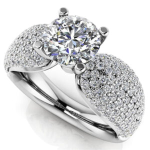 Dazzling Diamond Engagement Ring With Side Stones