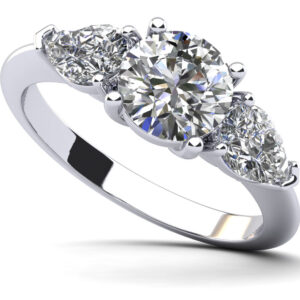Mi Amour Diamond Engagement Ring