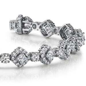 Spotlight Princess Cut Diamond Bracelet