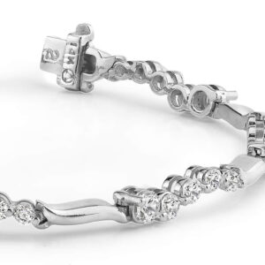 Wavy Journey Diamond Bracelet