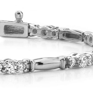 Diamond Triplet Bracelet Available In White Yellow Rose Gold Or Platinum