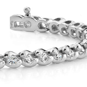 Slanted Circle Diamond Tennis Bracelet