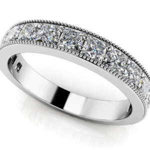 Vintage Beauty Princess Cut Diamond Ring In Yellow Gold White Gold And Platinum